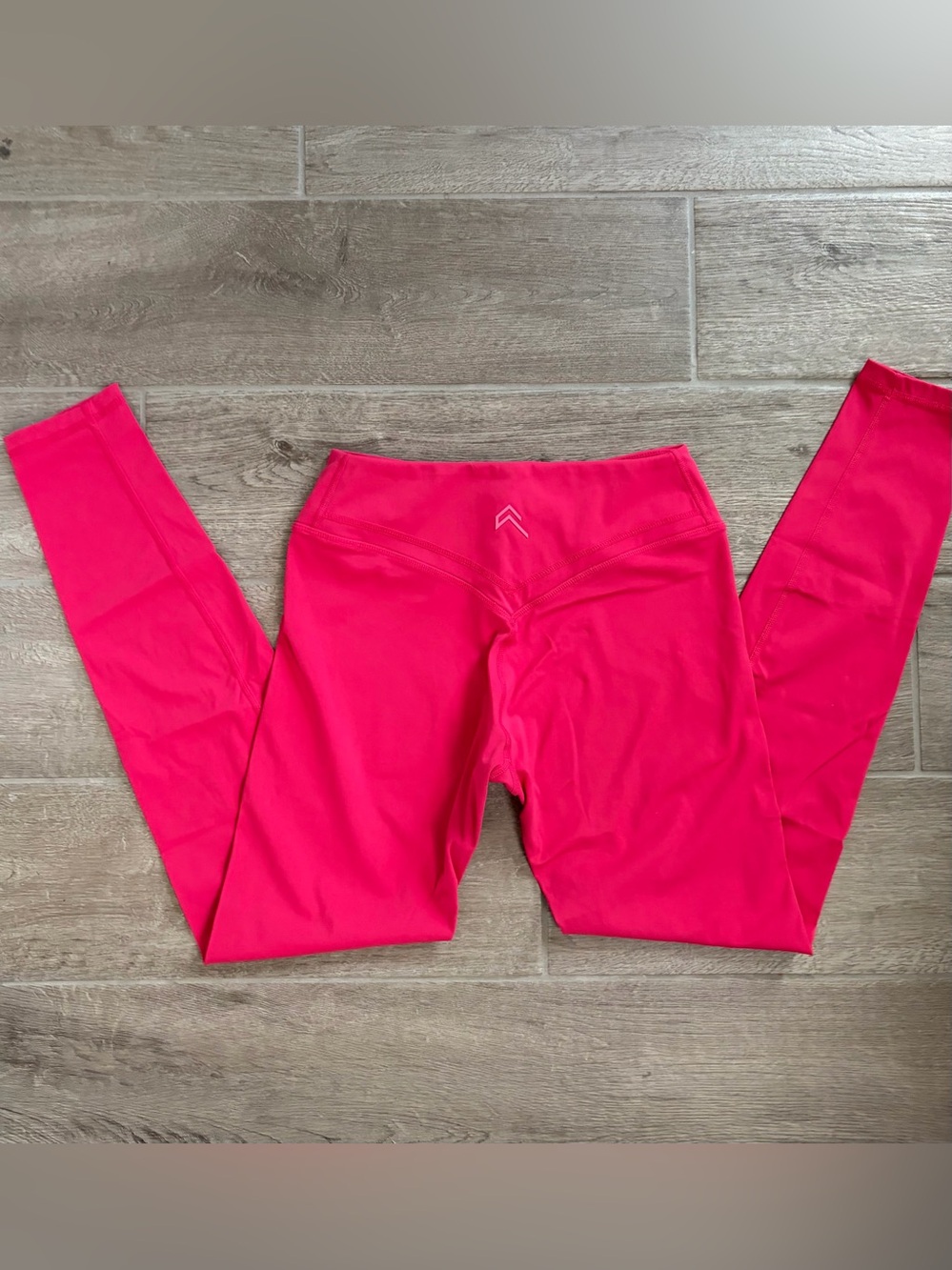 ONER ACTIVE UnifiedMove Wrap Legging in Berry Bloom - Picture 2 of 5